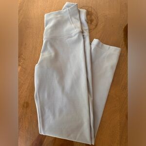 Lululemon Athletica wunderunder